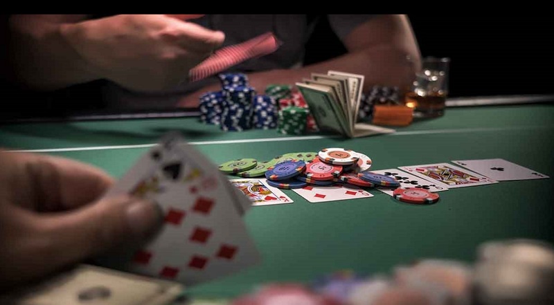 Luật chơi Poker Thabet người mới cần biết