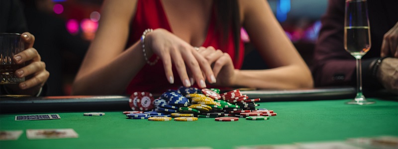 Lợi ích khi chơi Poker Thabet